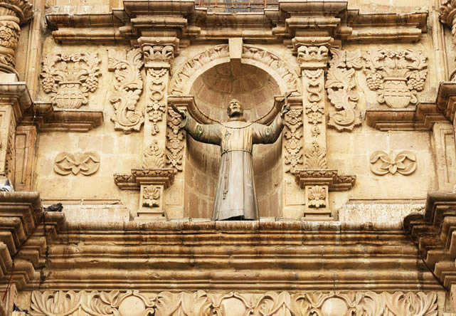 viaje a bolivia en español 2026-2027 foto del viaje a bolivia en español 2026-2027